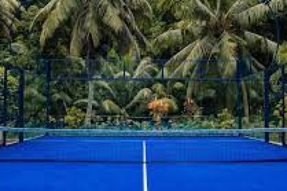 IL PADEL ANCHE NEI VILLAGGI ALLE SEYCHELLES 